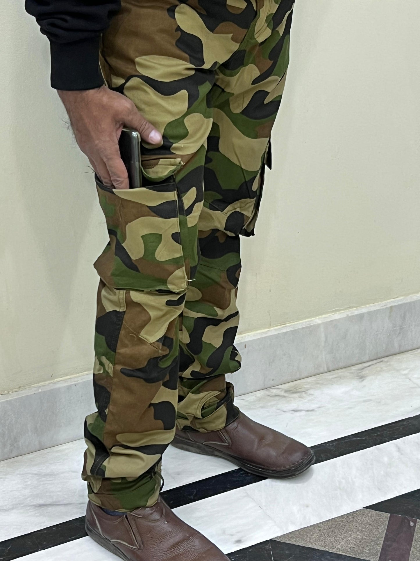 Stretchable 6-Pocket Camouflage Pants